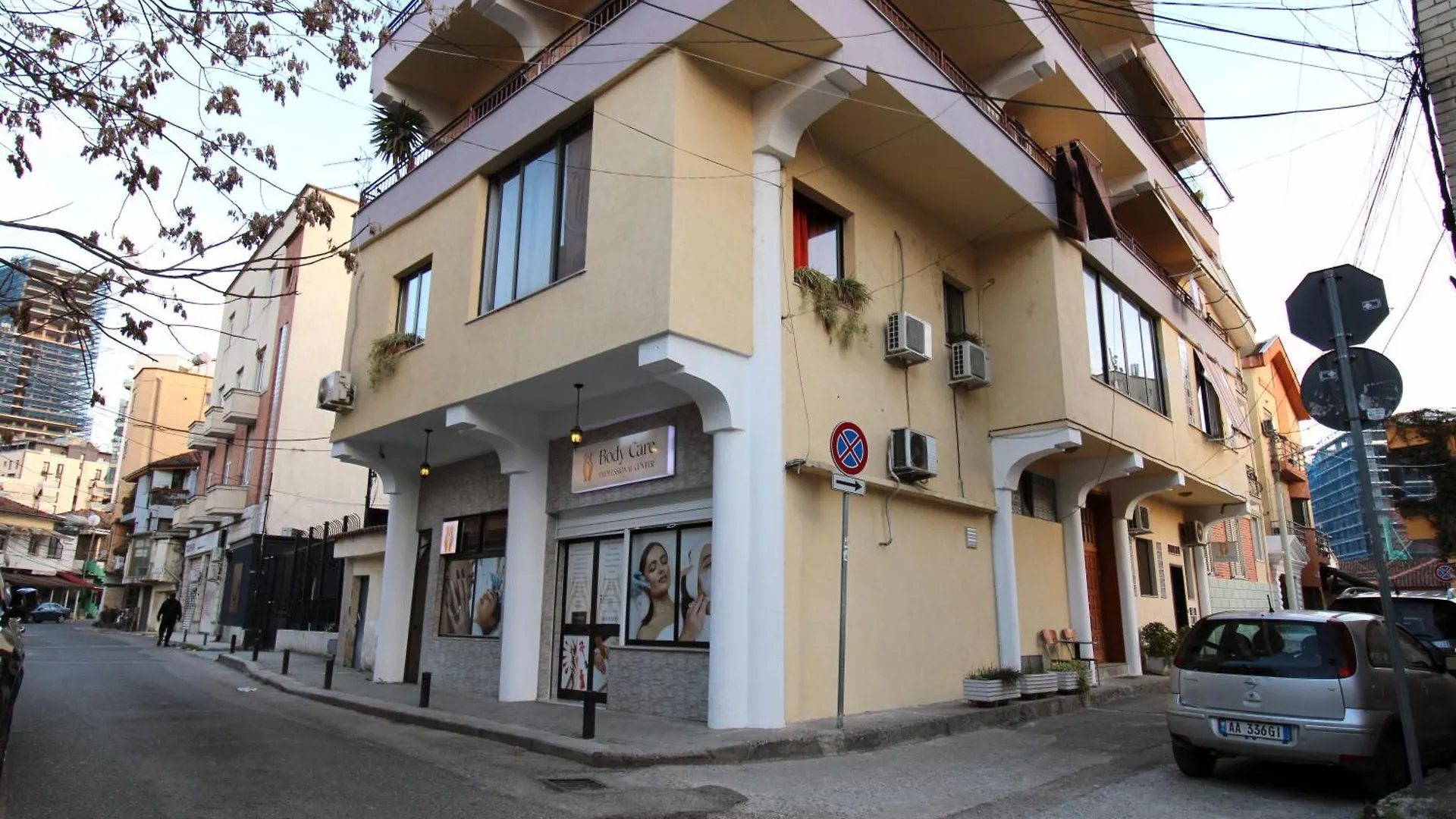 Central Apartments Shoshi Tirana